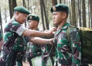 Pangdivif 2 Kostrad Pimpin Upacara Pengukuhan Warga Baru