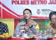Ngopi Bareng Warga Rw 10 Meruya Utara, Kapolres Jakarta Barat Ajak Jaga Keamanan Menjelang Pilkada