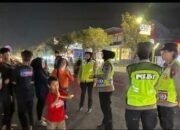 Polwan Polres Kediri Patroli Malam Minggu Ciptakan Situasi Aman