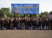 Panglima TNI Bagikan Ratusan Paket Sembako dan Tanam Pohon di PMPP TNI