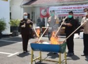 Kapolres Kediri Kota Hadiri Pemusnahan Barang Bukti di Kejaksaan Negeri Kota Kediri