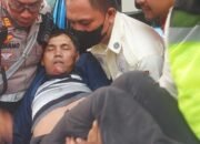 Sigap Personel Satlantas Jakarta Barat Bantu Korban Lakalantas Warga Hendak Berobat