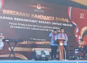 KPU Tanah Datar mengadakan acara Kampanye Damai Dan Bermartabat .