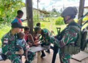 SATGAS YONIF 131/BRAJA SAKTI LAKSANAKAN ANJANGSANA DAN BERI PENGOBATAN GRATIS DI KAMPUNG SCOFRO.