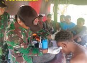 Setulus Hati Layani Masyarakat, Satgas Yonif 641/Bru Beri Pengobatan Kepada Warga Yang Membutuhkan