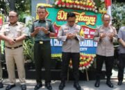 Soliditas TNI-Polri di HUT TNI ke-79, Polsek Metro Tamansari Kunjungi Koramil 01 Tamansari