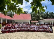 Satgas Pamtas Yonarmed 11 Kostrad Tanamkan Jiwa Nasionalisme kepada Anak-Anak di Perbatasan