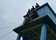 Sigap, Polisi Di Purwakarta Berhasil Bujuk Pemuda Yang Hendak Bunuh Diri