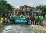 Jalin Kebersamaan, Satgas Pamtas Yonarmed 11 Kostrad Gotong Royong Bangun Masjid di Perbatasan