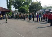 Ciptakan Lingkungan Sehat, Danramil Sambi Pimpin Pembersihan Pasar