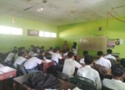 Bhabinkamtibmas Polsek Pangkalan Brandan Imbau Pelajar SMA Swasta Darma Patra Hindari Tindakan Negatif