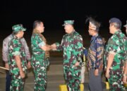 Pangkoarmada III Sambut Kedatangan Kasad di Kota Sorong