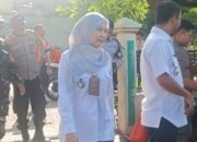 Camat Johar Baru Jakarta Pusat Gelar Rabu Tertib Dan Himbau Para Pedagang Tidak Berjualan Di Atas Trotoar Jalan.
