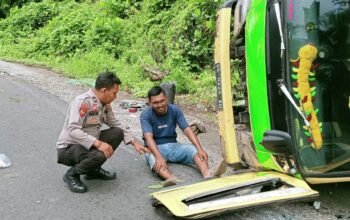 Polsek Pesisir Utara Cek TKP Kecelakaan Tunggal Truk