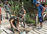 Semangat Gotong Royong, Satgas Pamtas Yonarmed 11 Kostrad Bersama Masyarakat Bangun Jalan Setapak