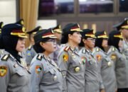 Kapolri Pimpin Upacara Kenaikan Pangkat untuk 10.548 Perwira Polri