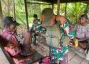 Anjangsana Ke Rumah Masyarakat Perbatasan, Pererat Silaturahmi Satgas Yonif 131/BRS Dengan Masyarakat Kampung Scofro