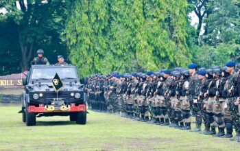 Kalemdiklat Polri Pimpin Upacara Pembukaan Pelatihan Pengenalan Fungsi Brimob bagi Taruna Akpol