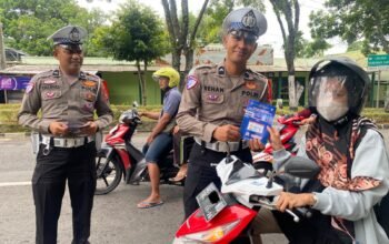 Polres Magetan Ajak Masyarakat Tingkatkan Kesadaran Berlalu Lintas Melalui Public Address