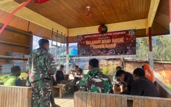 Makin Dekat dengan Tuhan, Prajurit Buaya Putih Kostrad Ibadah bersama Masyarakat