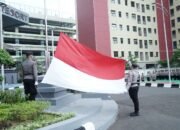 Polres Metro Jakarta Barat Gelar Upacara Hari Kesadaran Nasional dengan Khidmat