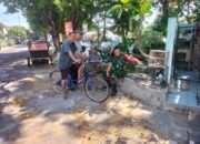 Tak Kenal Hari Libur, Babinsa Kemlayan Selalu Hadir & Jalin Komunikasi Dengan Warganya.