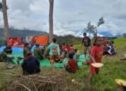 Kehangatan dan Kebersamaan Satgas 323 Buaya Putih Kostrad Bersama Masyarakat