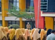 PLT Asisten II Perekonomian dan Pembangunan SetdakabBertindak sebagai Pimpinan Apel Gabungan ASN dilingkungan Pemda Agam