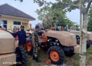 KEMENTRIAN PERTANIAN KIRIMKAN 30 UNIT TRAKTOR.