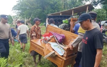 Polres Situbondo Terjunkan Personel Bantu Warga Terdampak Banjir