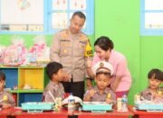 Cerianya Siswa TK Kemala Bhayangkari 42 Kota Kediri Mendapat Makan Bergizi Gratis