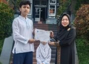 Ketua OSIS Penghafal 3 Juz Al-QuranSiswa SMPN 1 Lembang Kabupaten Bandung Barat