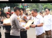Kapolda Jabar Beri Penghargaan Kepada Personel Polres Bogor Dan Polresta Bogor Kota Berprestasi
