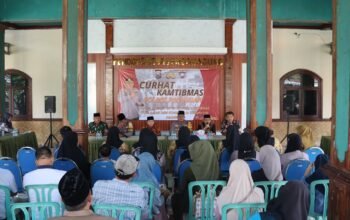 Polres Pasuruan Gandeng Media Gelar Baksos di Jumat Curhat