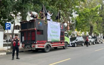 Polres Purwakarta Kawal Pawai Akbar Tarhib Ramadhan Dengan Humas