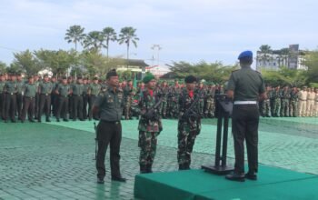 Kasdam XII/Tpr Periksa Kendaraan Prajurit dan PNS