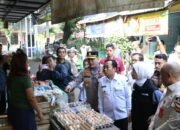 Sidak Pasar Bersama Forkopimda, Kapolresta Malang Kota Ingatkan Tengkulak Agar Tidak Timbun Bahan Pokok