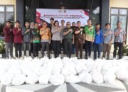 Kolaborasi Polres Pesawaran Bersama Forkopimda, dan Mahasiswa: Bhakti Sosial Sambut Ramadhan Bagikan Paket Sembako untuk Masyarakat