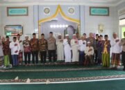 Kapolres Langkat Laksanakan Jumat Curhat di Mesjid Mesjid Raya, Berikan Pesan Kamtibmas.