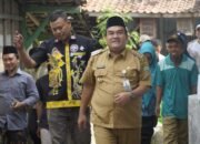Bupati Arief Kunjungi Rumah Anak dan Bapak Yang Tewas Karena Diracun