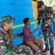Menjaga Kesehatan Warga, Satgas Yonif 131/BRS Rutin Berikan Pelayanan Kesehatan Kepada Masyarakat Kampung Mosso Papua