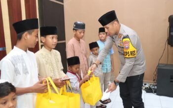 Polres Blitar Kota Gelar Buka Bersama dengan Anak Yatim Piatu