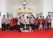 Berbagi Kebahagiaan di Bulan Ramadhan, Kapolres Kediri Kota Santuni Anak Yatim