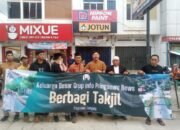 Grup Info Pringsewu Berbagi Takjil, Wujud Kekompakan di Bulan Ramadan