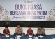 Ramadhan Berkah, Kapolres Kediri Kota Ajak Anak Yatim Buka Puasa Bersama