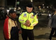 Polri Untuk Masyarakat, SOTR Polresta Malang Kota Bersama Mahasiswa Berbagi dan Jaga Kamtibmas