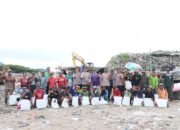 Wujudkan Ramadhan Penuh Berkah, Kapolres Kediri Kota Baksos di Tempat Pembuangan Akhir (TPA) Pojok