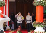 Kapolri Pimpin Apel Gelar Pasukan Operasi Ketupat 2025 di Surabaya