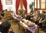 Dansubkogartap 0808/Blitar Dampingi Kunjungan Kerja Kaskogartap III Surabaya Di Wilayah Blitar