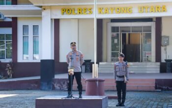 Kapolres Kayong Utara Pimpin Apel Siaga Peringatan Hari Buruh Internasional